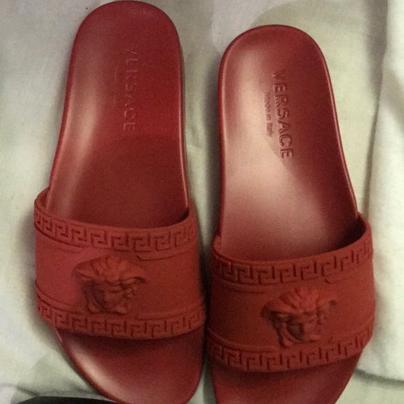 Versace Sandles/ Slides Authentic - Picture 3 of 3